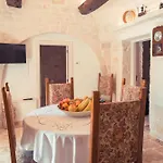 Profumi Del Melograno Trulli Konukevi *